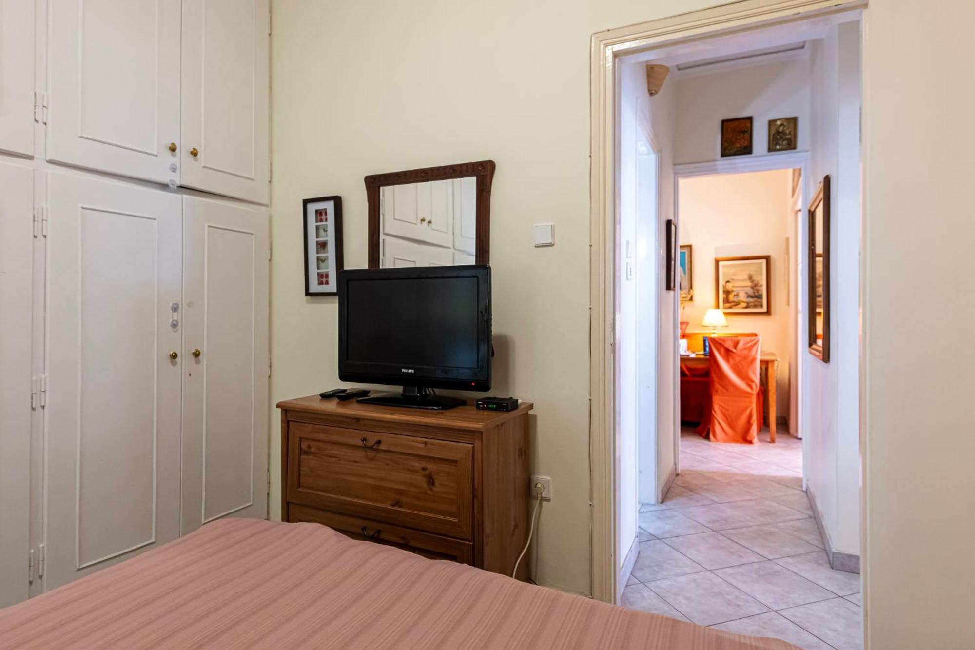Sea View Apartment 100M From The Beach Saronida Εξωτερικό φωτογραφία